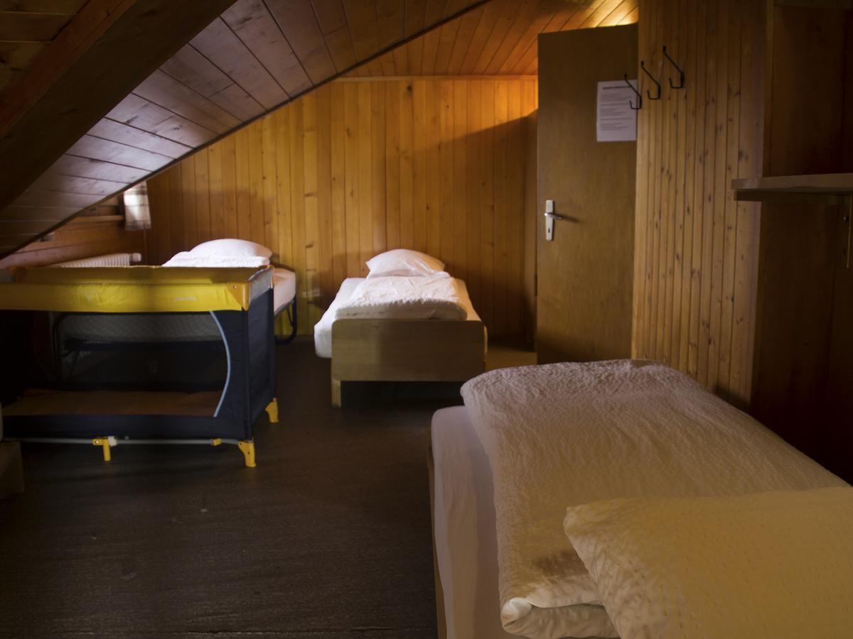 Refuge De Plan-Francey Hotel Moleson Kültér fotó