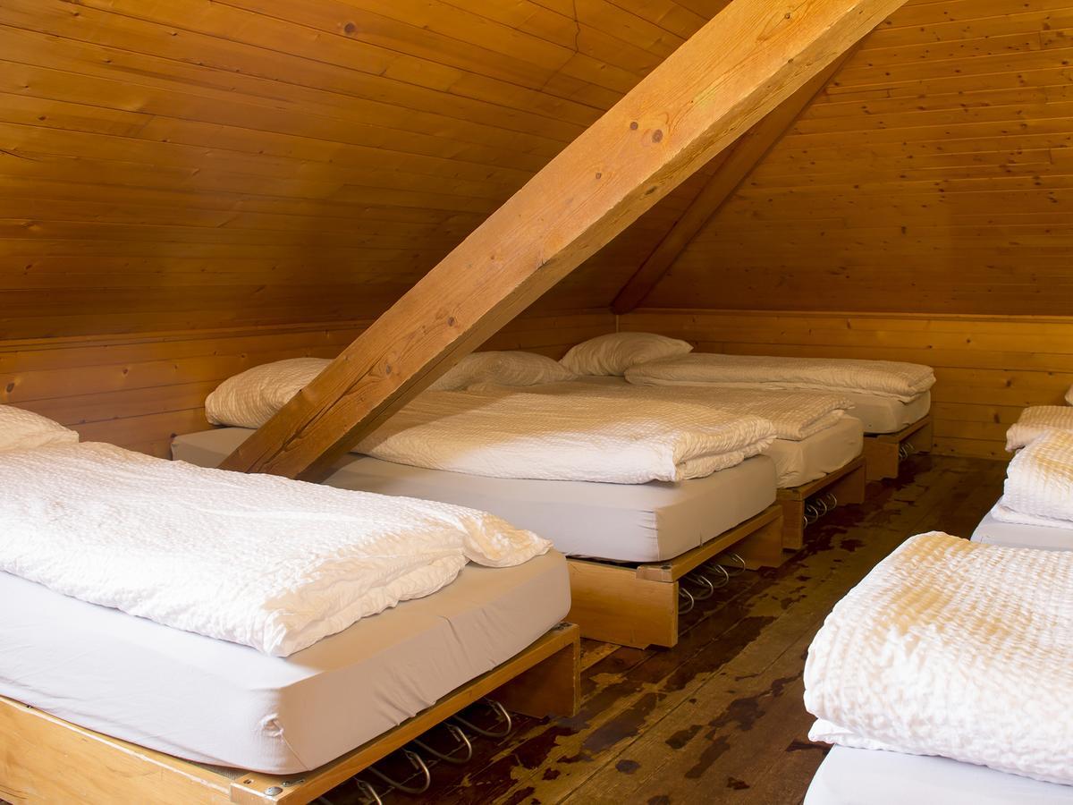 Refuge De Plan-Francey Hotel Moleson Kültér fotó